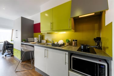1 bed studio, Hull Road, Layerthorpe, York, YO103JG - Image 3